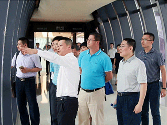 國(guó)辦、財(cái)政部專題調(diào)研組調(diào)研三亞國(guó)際免稅城